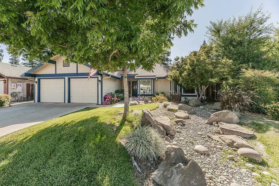 8531 N Rowell Avenue, Fresno, CA 93720 - #3