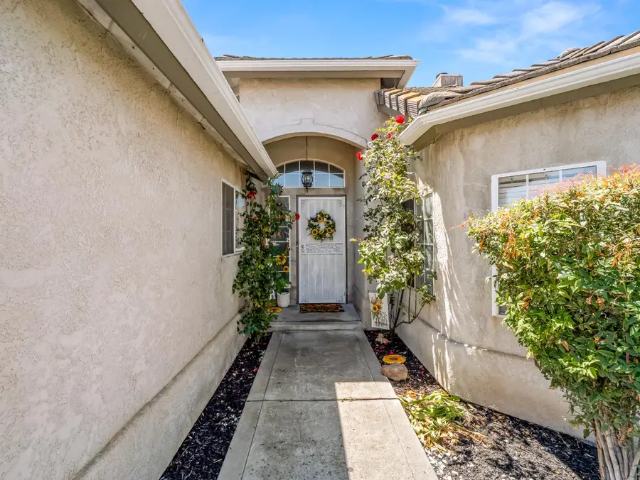 1012 Fedora Avenue, Clovis, CA 93612 - #2