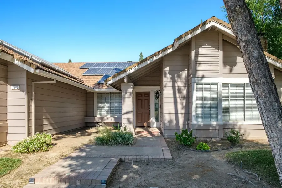 7570 N 6th Street, Fresno, CA 93720 - #2