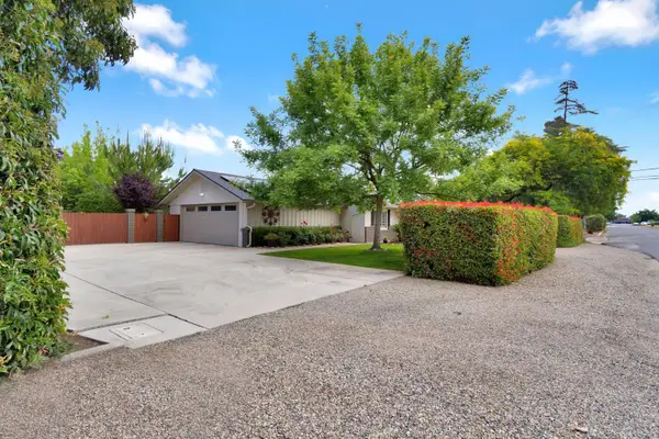 1337 E Rialto Avenue, Fresno, CA 93704