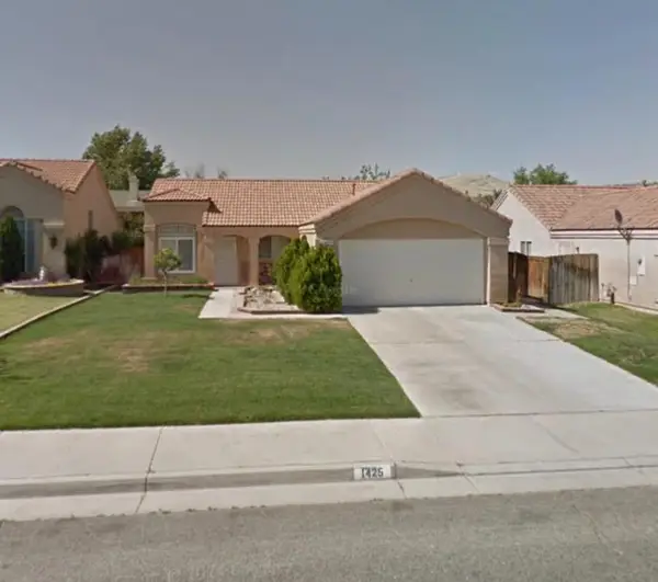 1425 Ridgecrest Court, Rosamond, CA 93560
