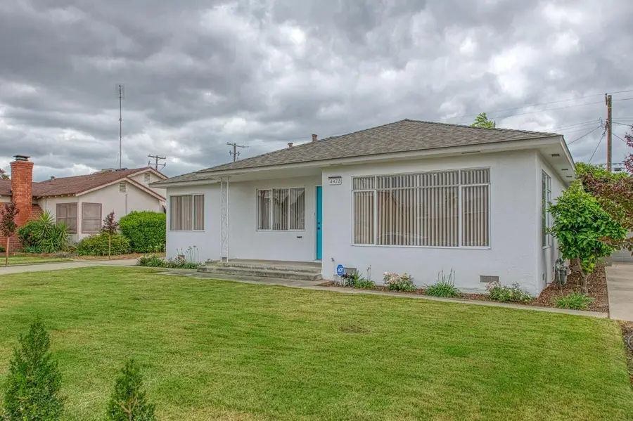 4428 E Lyell Ave, Fresno, CA 93702 - #2