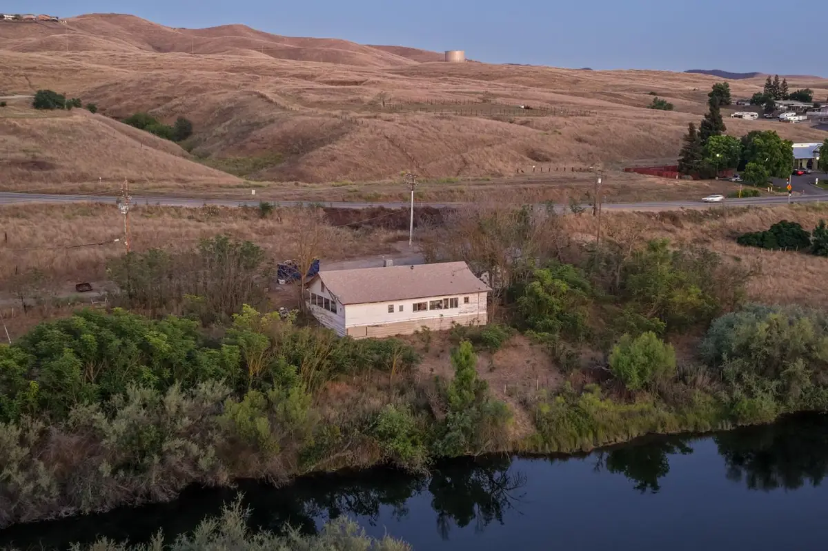 17839 N Friant Road, Friant, CA 93626 - #1