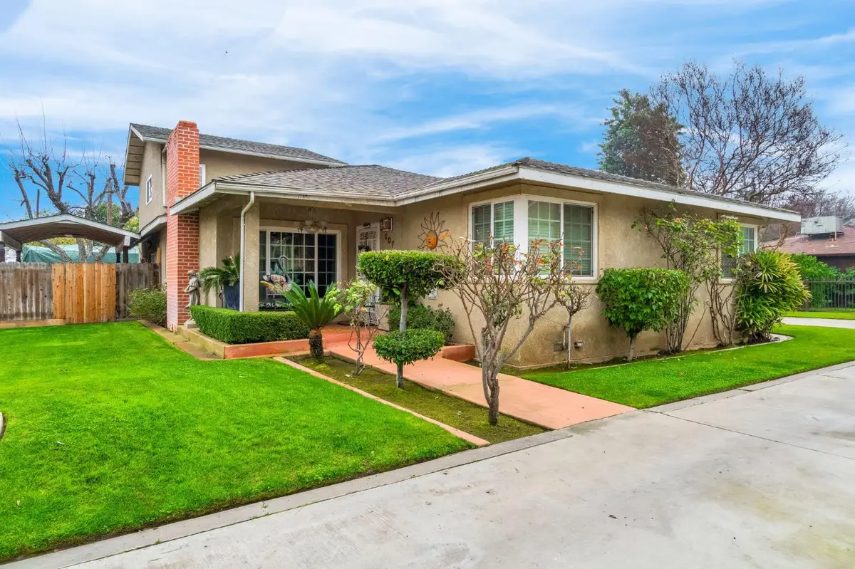 907 S Rogers Lane, Fresno, CA 93727 - #1