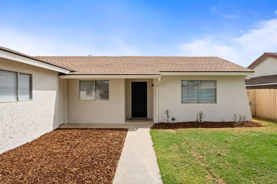 5339 W Swift Avenue, Fresno, CA 93722 - #3