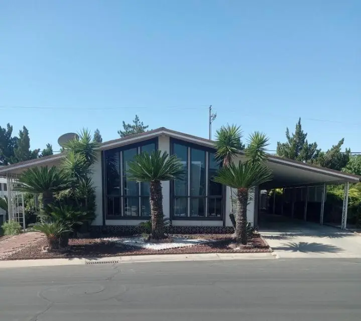1300 W Olson Avenue #127, Reedley, CA 93654 - #2