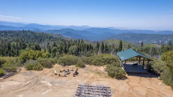 11111 Upper Cressman Road, Shaver Lake, CA 93664