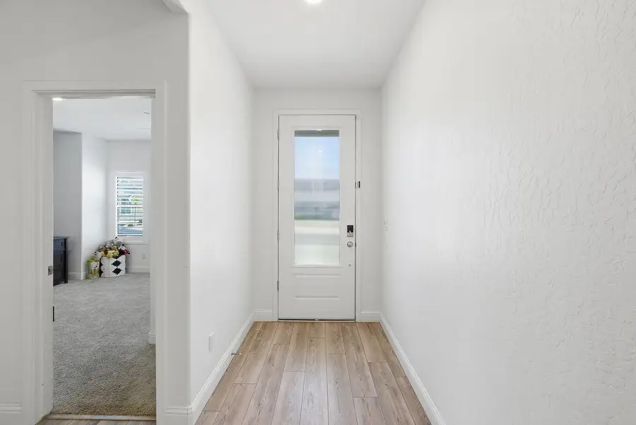 5836 E Pitt Avenue, Fresno, CA 93727 - #2