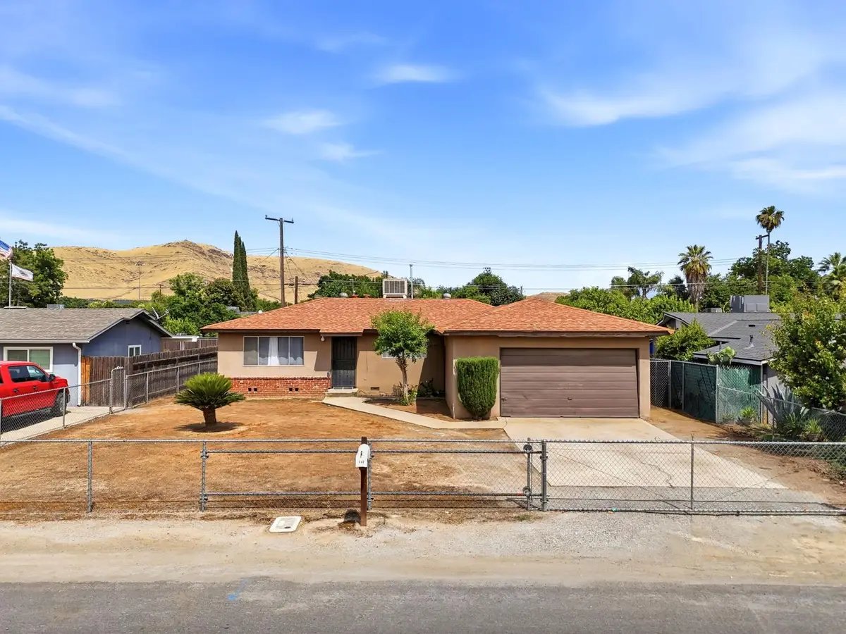 840 Laurel Avenue, Lindsay, CA 93247 - #1