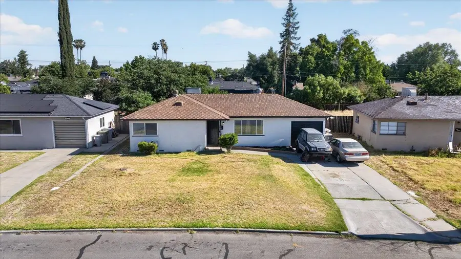 4737 E Cornell Avenue, Fresno, CA 93703 - #2