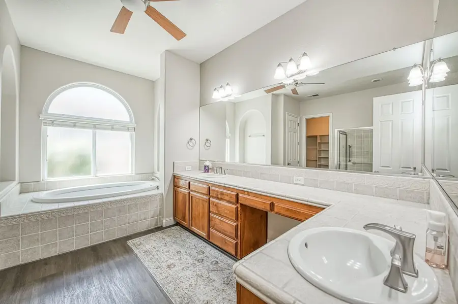 8405 N Paula, Fresno, CA 93720 - #3