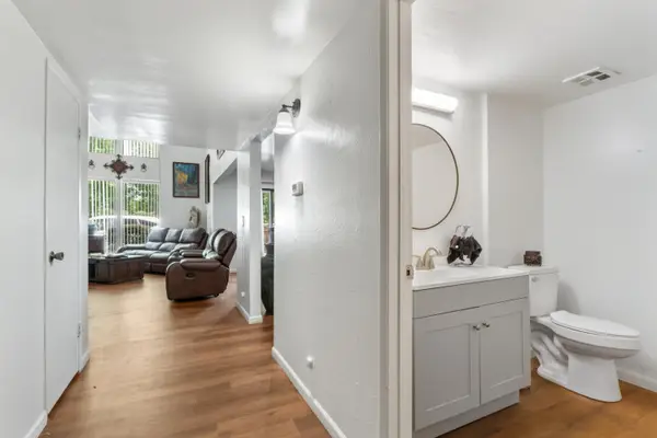 4919 N Millbrook Avenue #103, Fresno, CA 93726