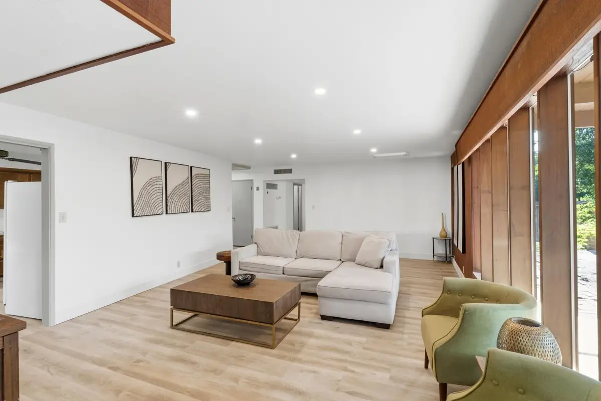 436 W Twain Avenue, Fresno, CA 93704 - #1