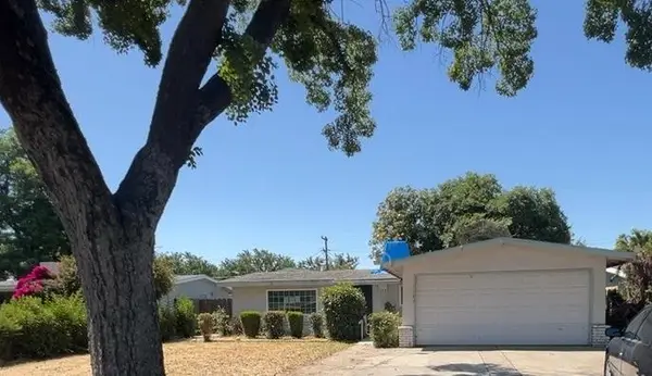 1152 E Drummond Avenue, Fresno, CA 93706