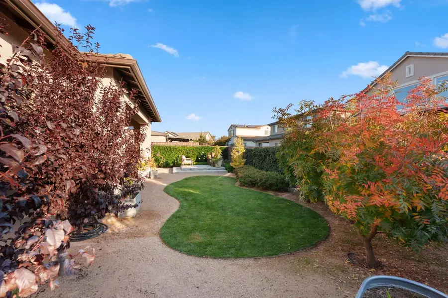 822 Overstone Avenue, Madera, CA 93636 - #3
