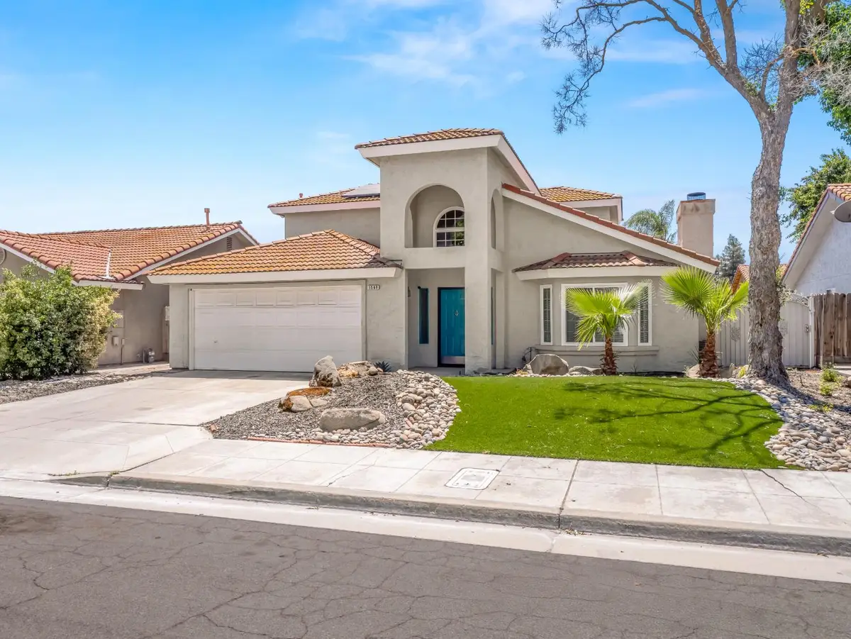5569 W Stuart, Fresno, CA 93722 - #1