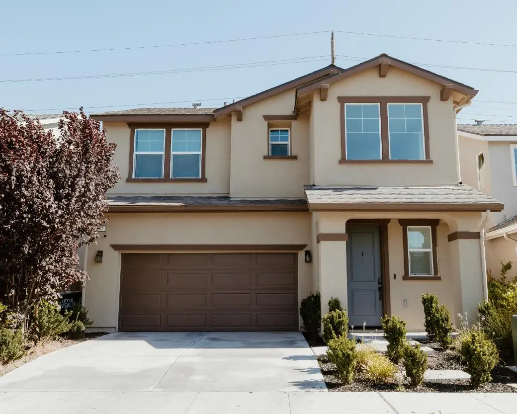 947 W Payson Ave, Visalia, CA 93291 - #1