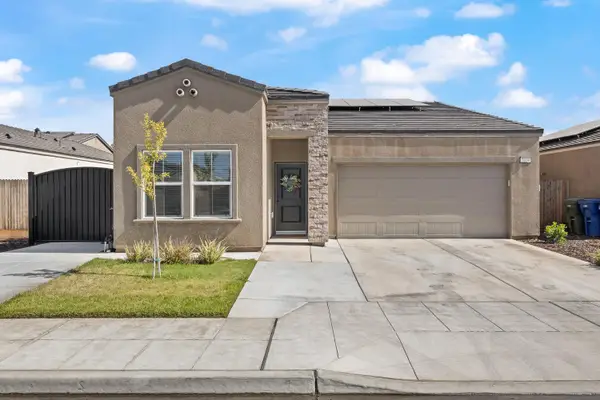 7034 W Willis Avenue, Fresno, CA 93723