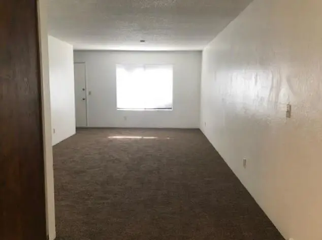 888 Greenfield Avenue #F, Hanford, CA 93230 - #1