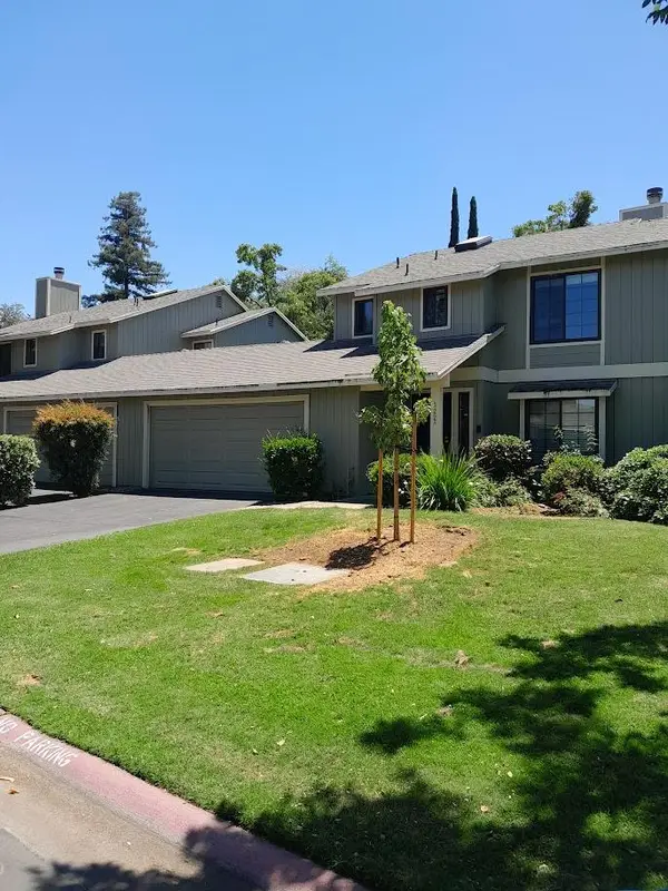4727 E Alamos Avenue #122, Fresno, CA 93726