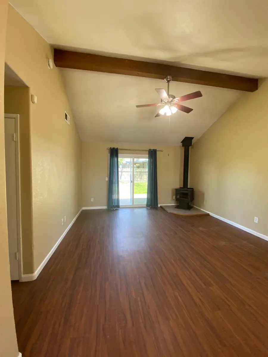 367 Strauss Lane, Madera, CA 93637 - #2
