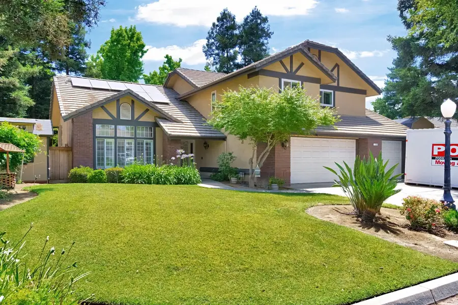 7208 N Antioch Avenue, Fresno, CA 93722 - #3