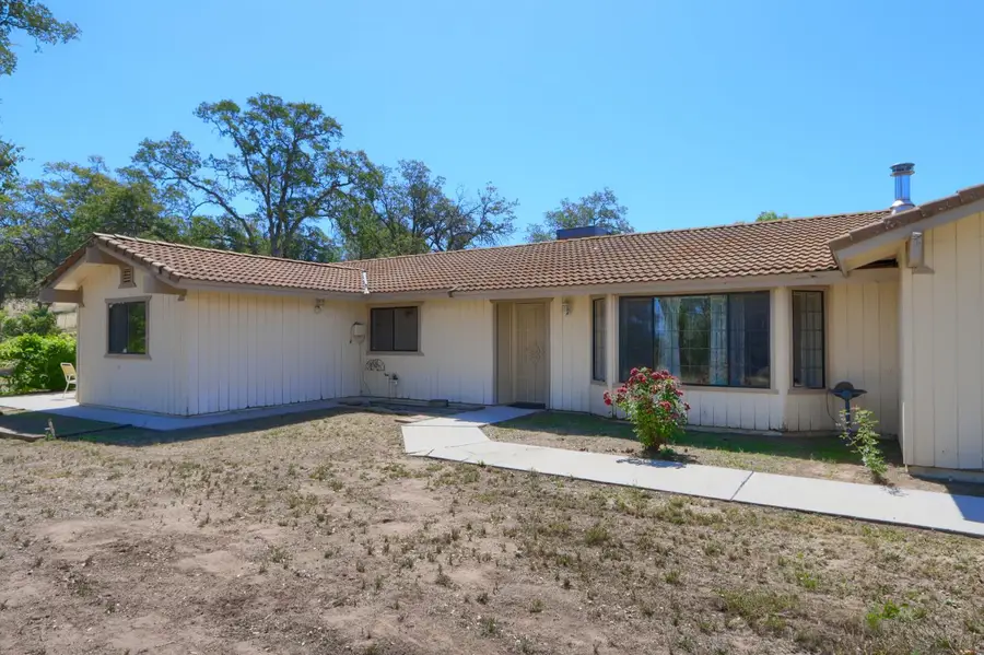 37336 Eagle Drive, Raymond, CA 93653 - #3