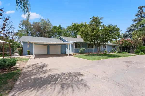 10365 E Bullard Avenue, Clovis, CA 93619