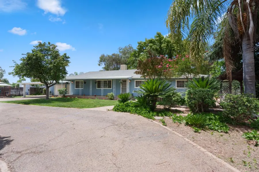 10365 E Bullard Avenue, Clovis, CA 93619 - #3