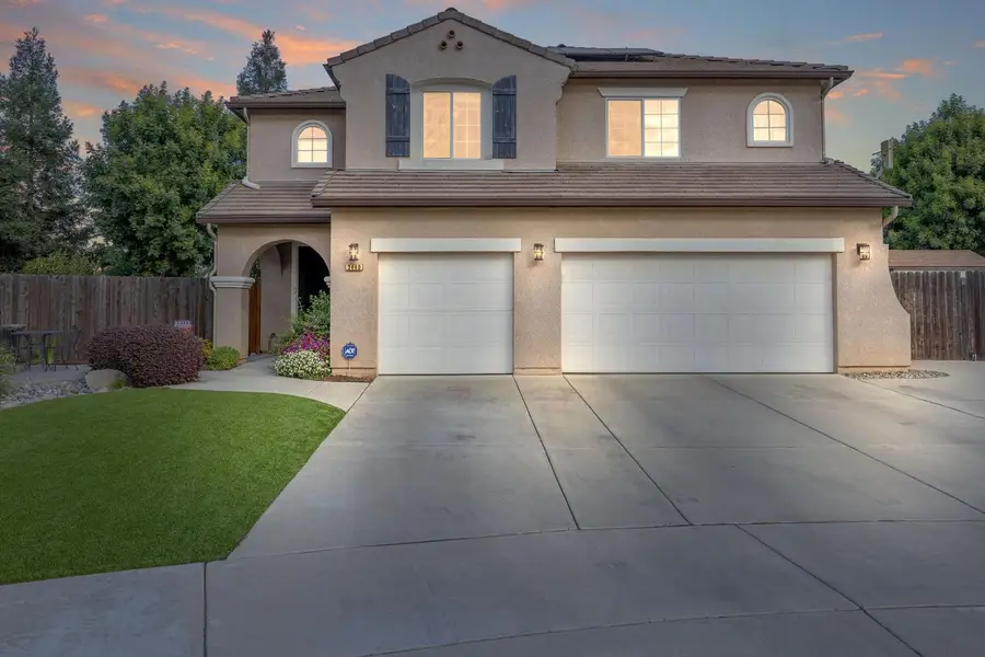 3440 W Newton, Visalia, CA 93291 - #2