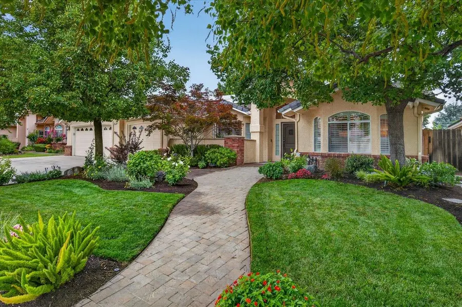 2831 Indianapolis Avenue, Clovis, CA 93611 - #2
