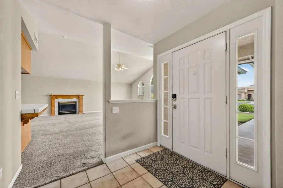 2375 Fallbrook Avenue, Clovis, CA 93611 - #2