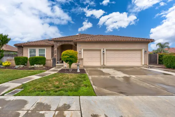 17028 Granite Falls Way, Madera, CA 93610