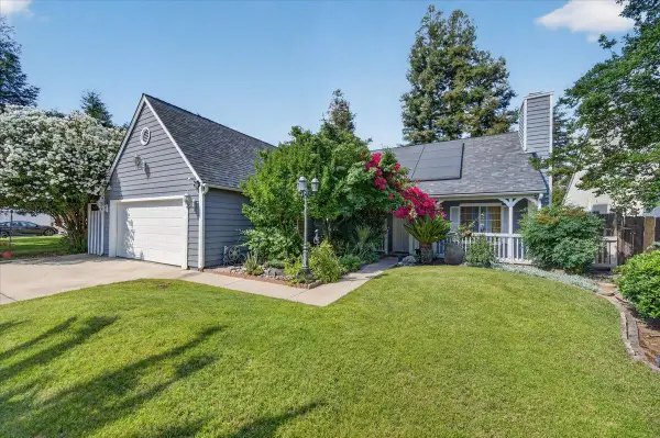 4172 W Regency Avenue, Fresno, CA 93722