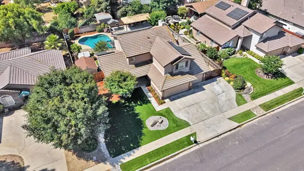 1742 Cromwell Avenue, Clovis, CA 93611