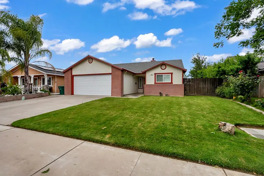 406 Jefferson Street, Chowchilla, CA 93610 - #3