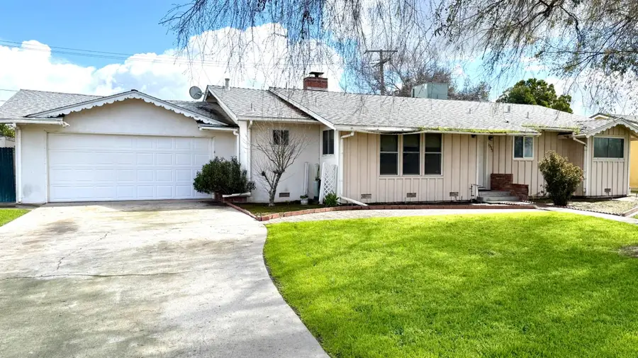 2335 N Douty Street, Hanford, CA 93230 - #2