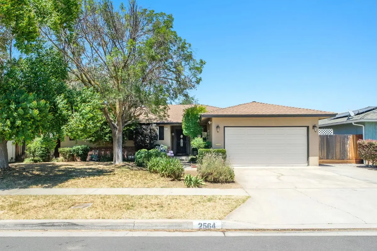 2564 E Los Altos Avenue, Fresno, CA 93710 - #1