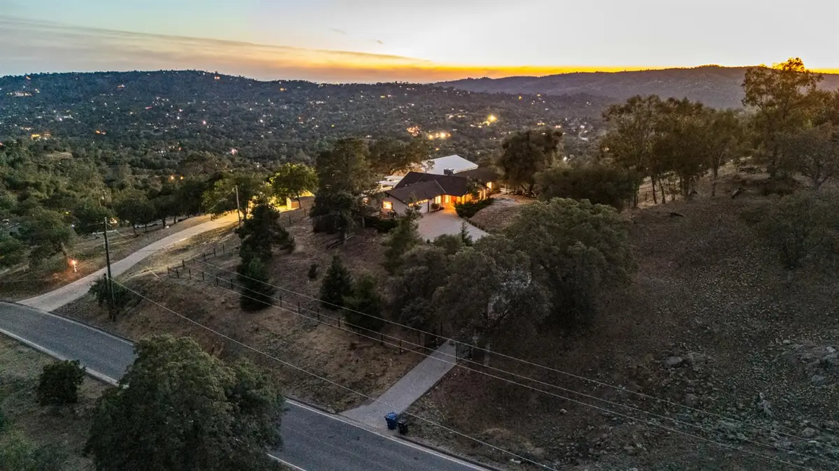 31363 N Dome Drive, Coarsegold, CA 93614 - #1