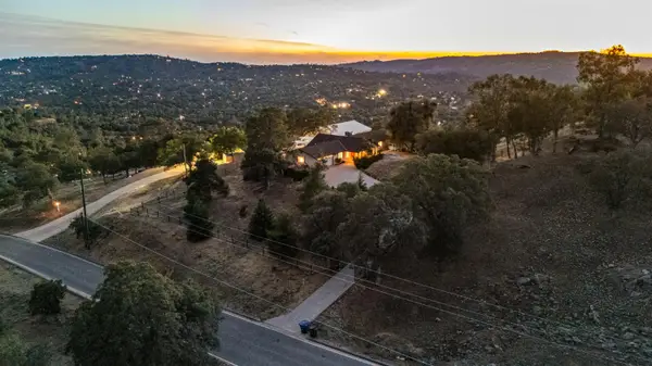 31363 N Dome Drive, Coarsegold, CA 93614