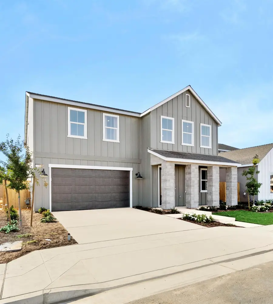 3423 N Mcarthur Avenue, Fresno, CA 93727 - #3