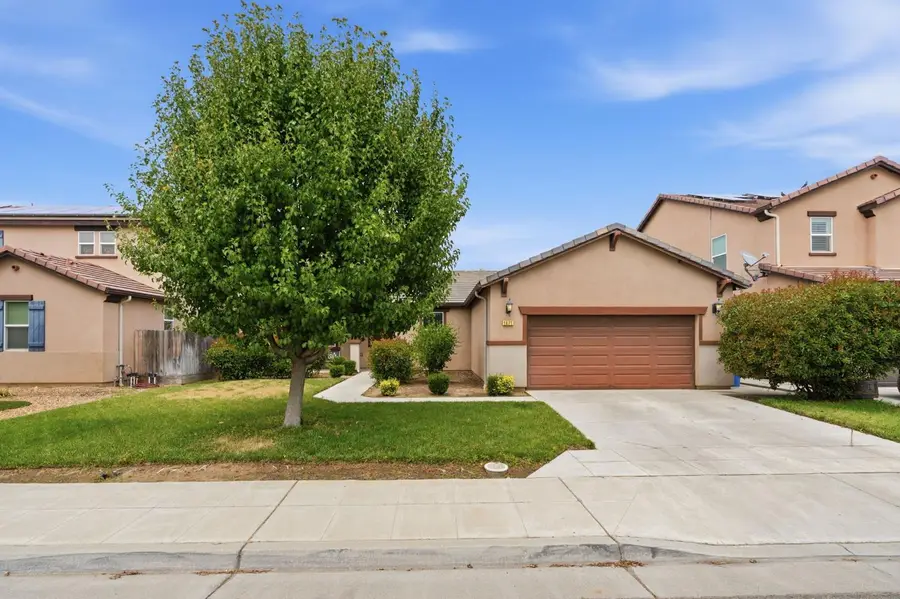 1471 Paseo Del Mar Parkway, Madera, CA 93638 - #3