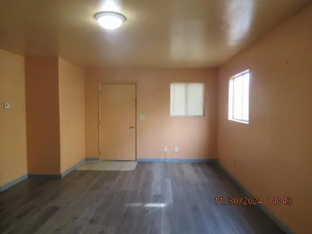 530 8th #105, Orange Cove, CA 93646 - #2