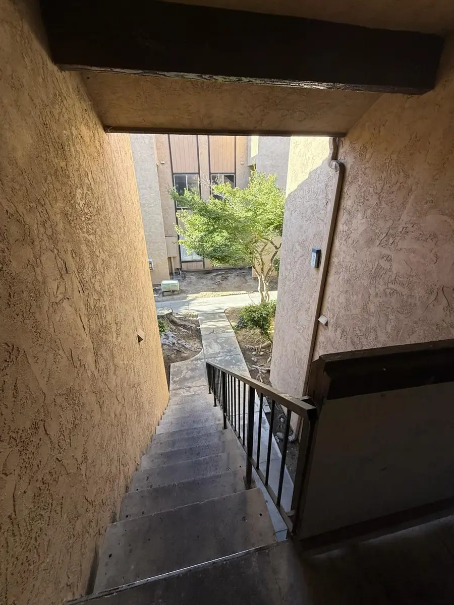 1550 W Ashlan Avenue #244, Fresno, CA 93705 - #3