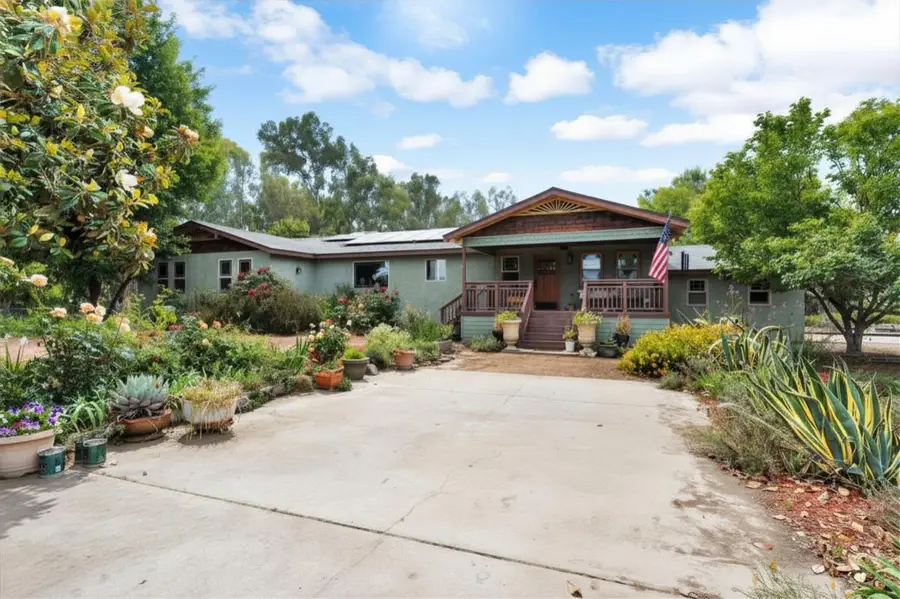 2153 N Michelle, Sanger, CA 93657 - #2