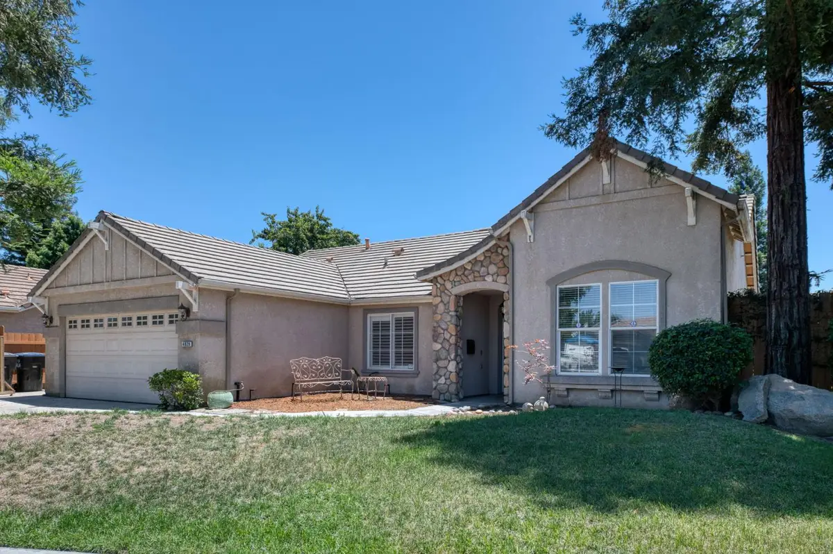 4829 W Cherry Court, Visalia, CA 93277 - #1