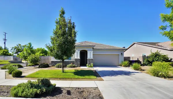559 Ivory Street, Lemoore, CA 93245