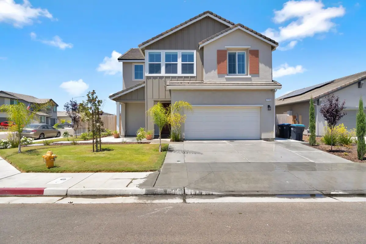 770 S Argyle Avenue, Fowler, CA 93625 - #1