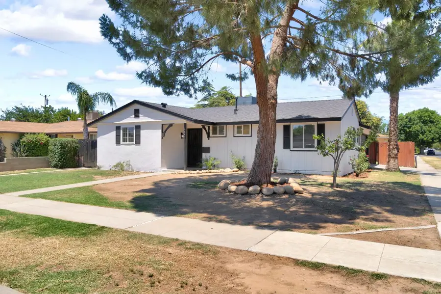 2845 E Swift Avenue, Fresno, CA 93726 - #3