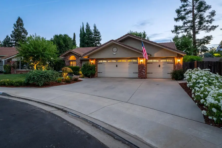 1978 Gibson Avenue, Clovis, CA 93611 - #3